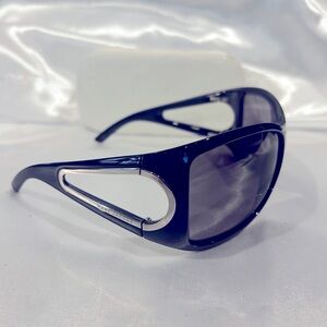 Authentic Marc Jacobs PreOwned Classic Black Silver Side Oval Vintage